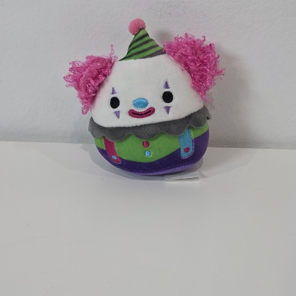 Squishmallows Blacklight Squad Umberto the Clown 3" Clip-on - Picture 1 of 3